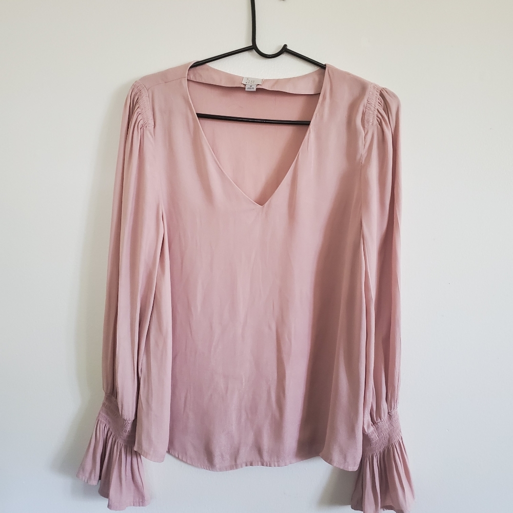 Pink blouse - Picture 2 of 2